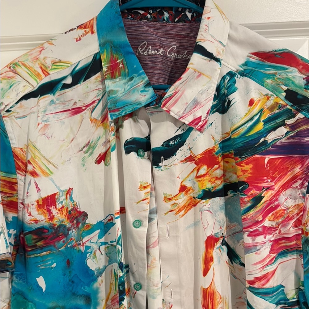 Robert Graham White and Blue Casual Button Down Shirt